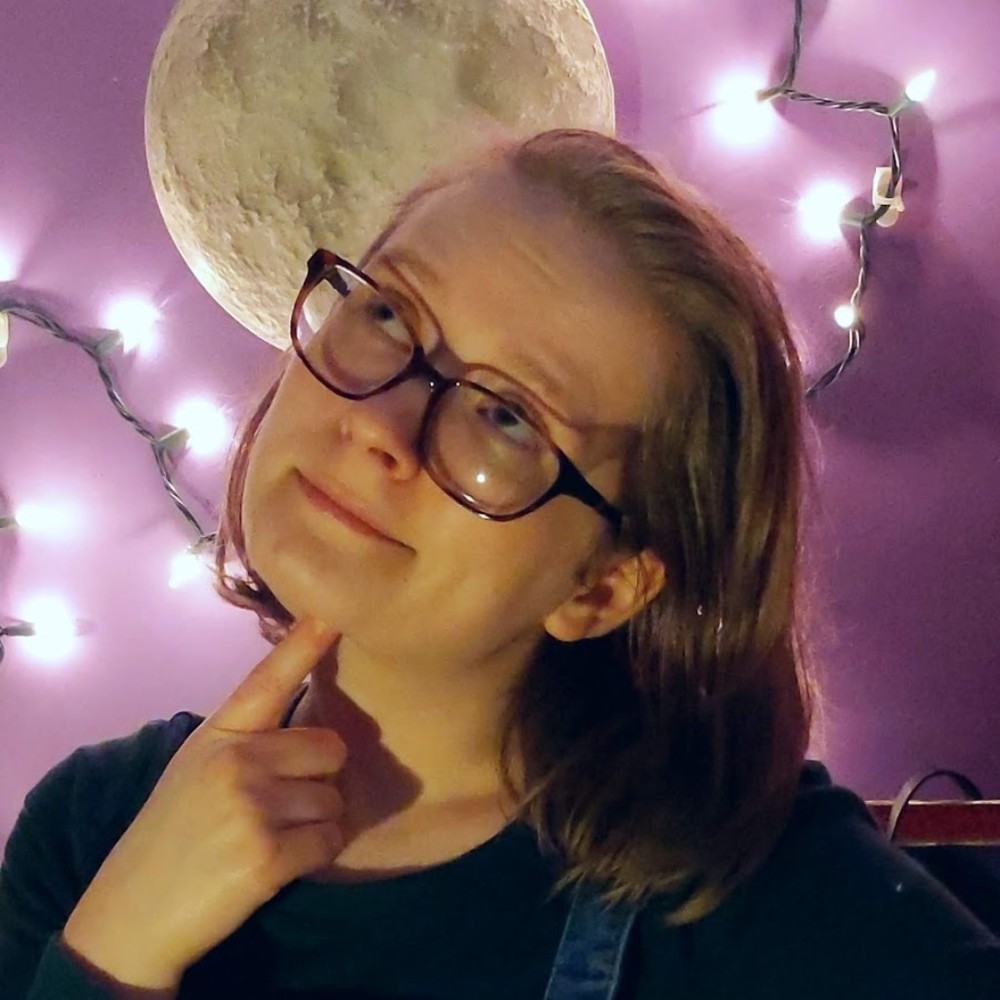 Meet your Posher, Courtney